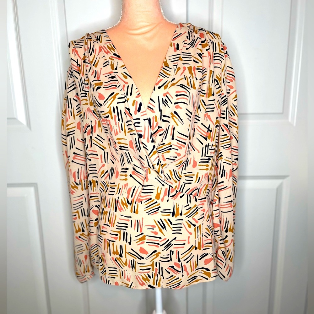 Cabi Marni Beige  V-neck Blouse Abstract Design Front Crossover XXL B12